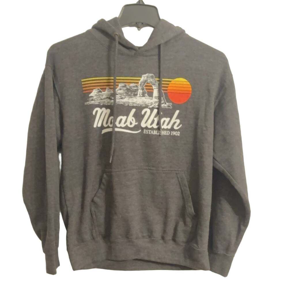 Moab Utah Graphic Fleece Hoodie Mountain Retro Vibe Casual Sz M Gorpcore Preppy